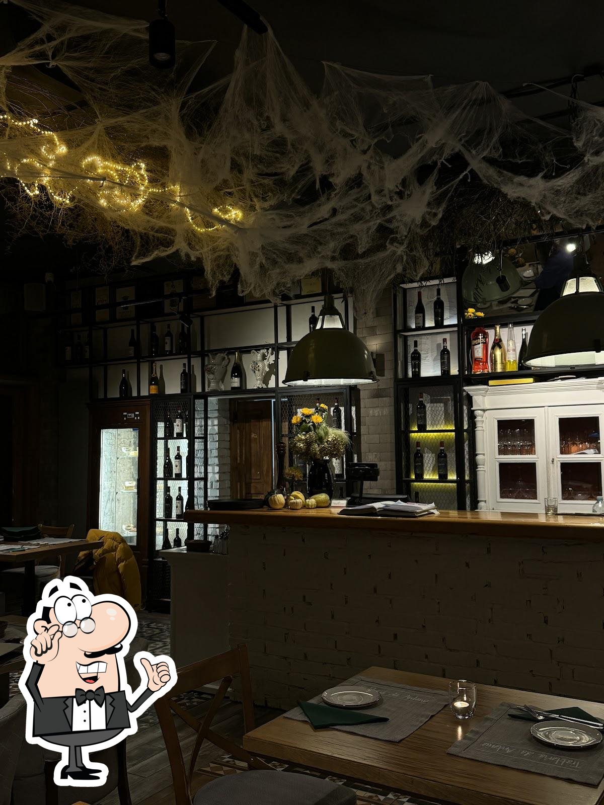 Забронируйте столик в "Trattoria Da Antonio".
