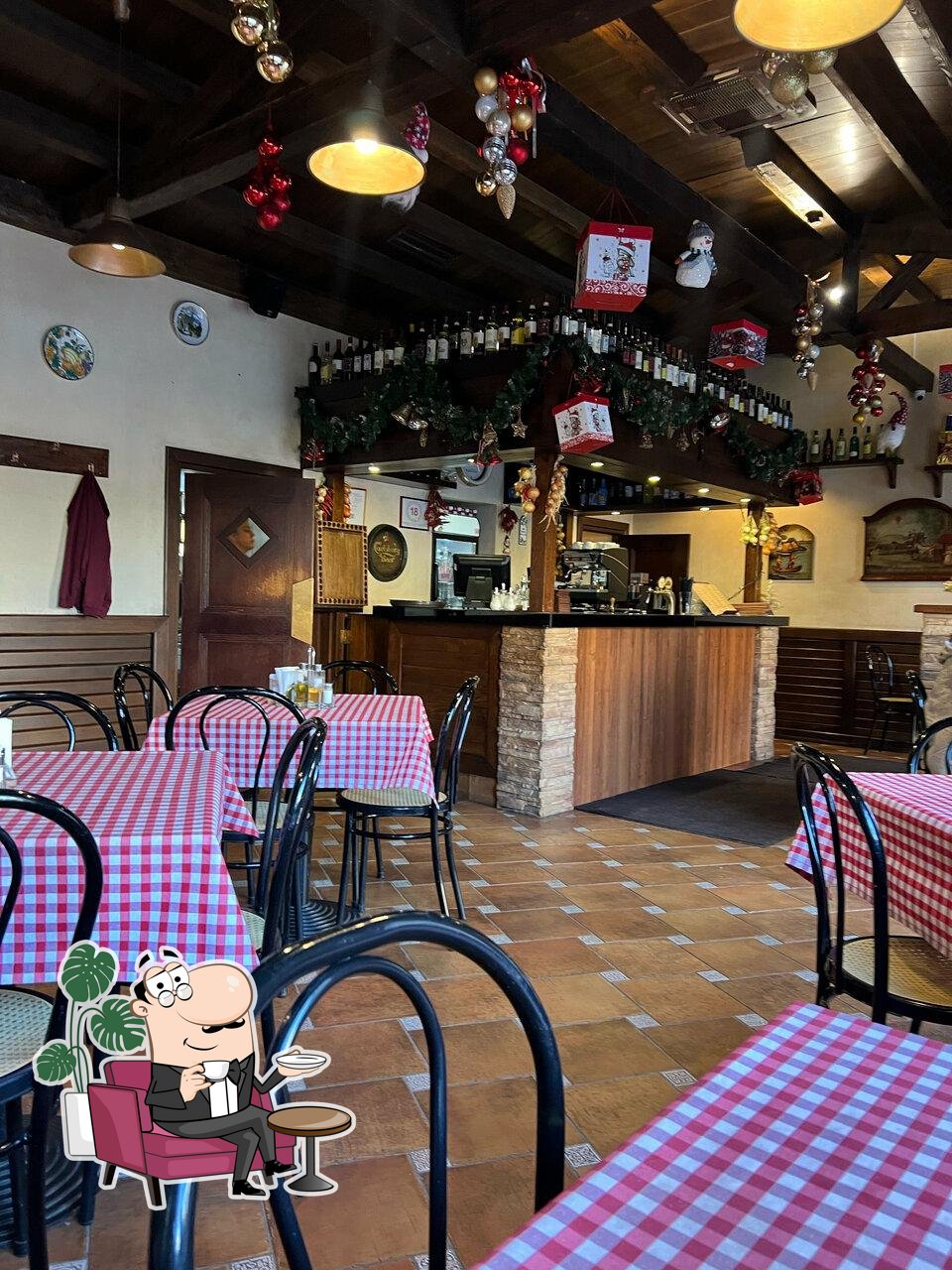 Забронируйте столик в "Pizza Amore".