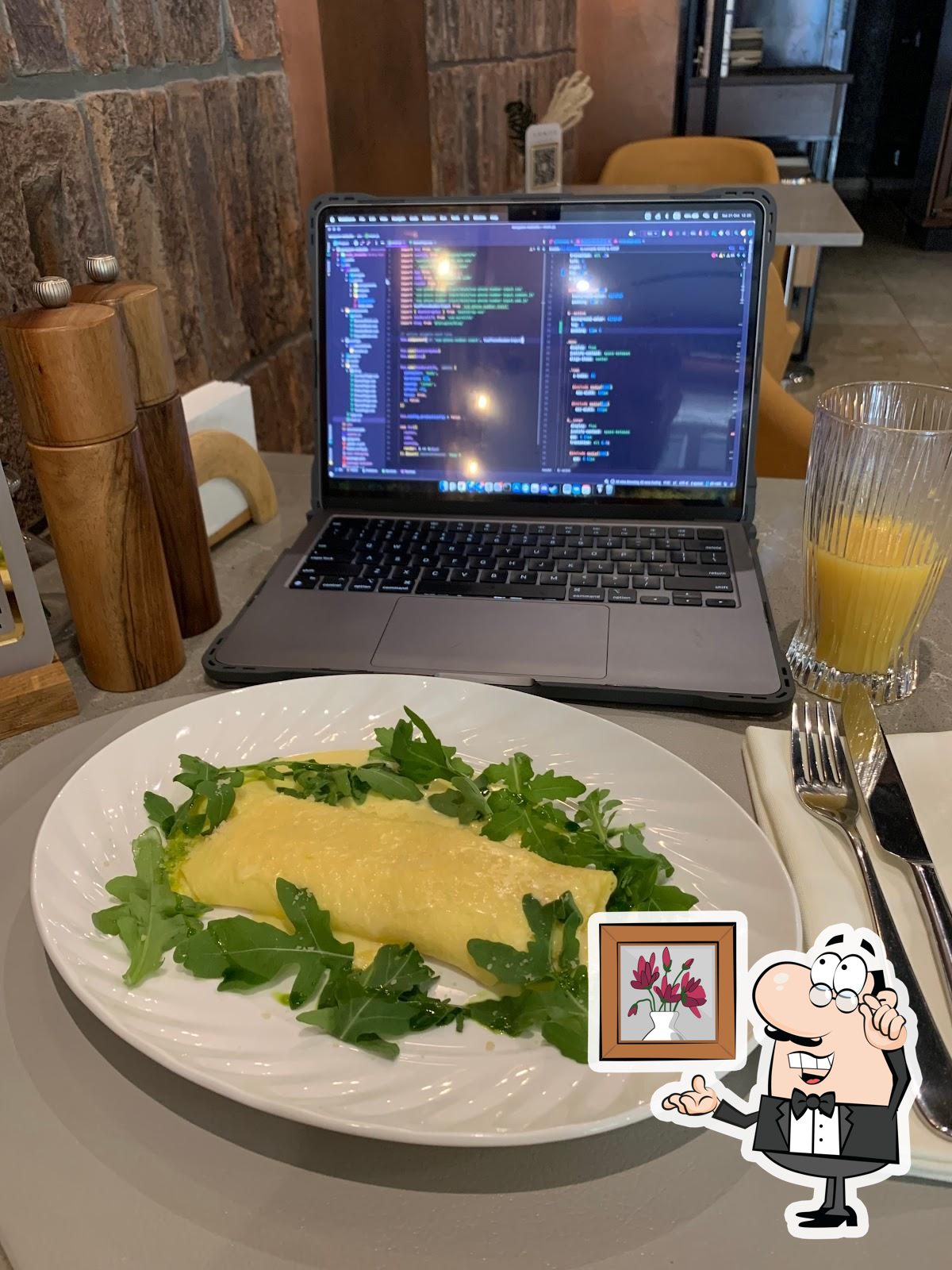 Интерьер "Bon Cafe (ex Sense Cafe)".