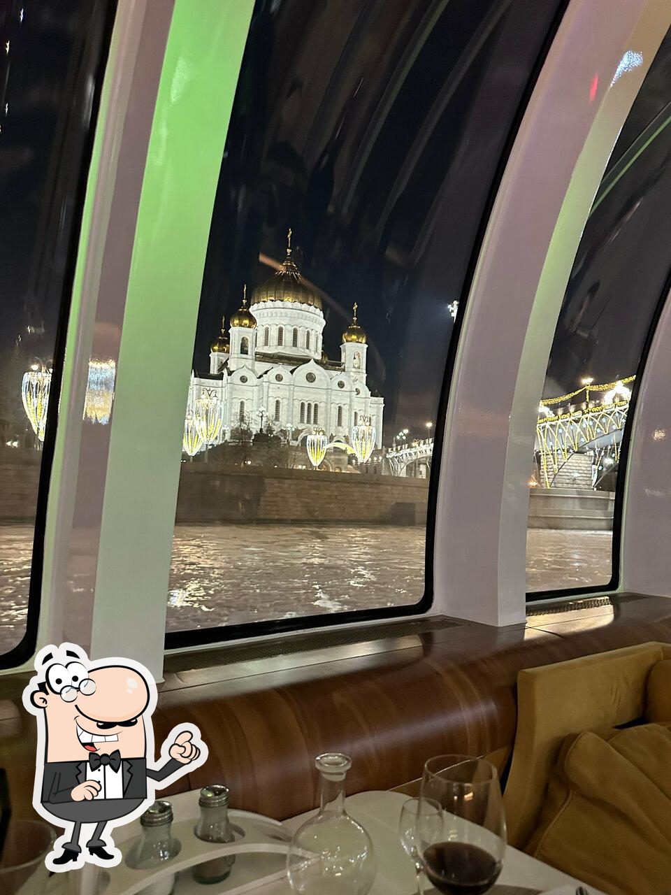 Интерьер "Флотилия Рэдиссон Ройал".