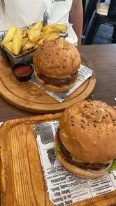 Bonaca burger house