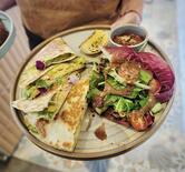 De Village Cafe