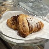 Cafe Un Pezzo di Pane 카페빵조각