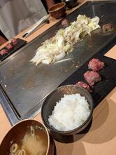 神戸赤ふじ ハンバーグと牛タンとお米 ミント神戸店