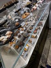 OUT OF LINE Bakery & Coffee roasters