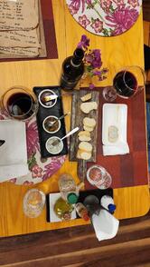 A Casinha Vinhos e Grill