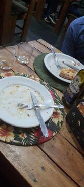 Dig Dim Pizzas e Esfirras