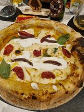 A Pizz è femmna Pizzeria