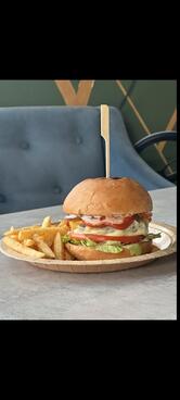 Бык и Булка