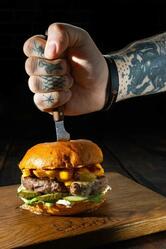 Harat’s pub