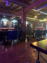 Polyana Lounge