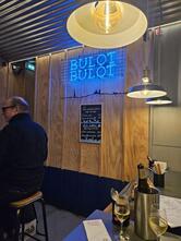 Bulot Bulot Oyster & Seafood bar