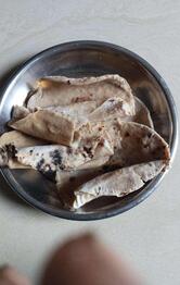 Sasumaa Gujarati Thali