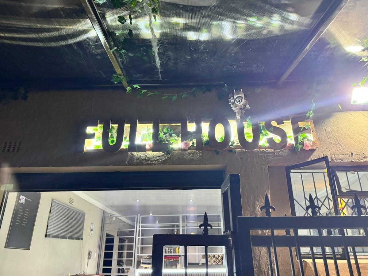 FullHouse Restaurant