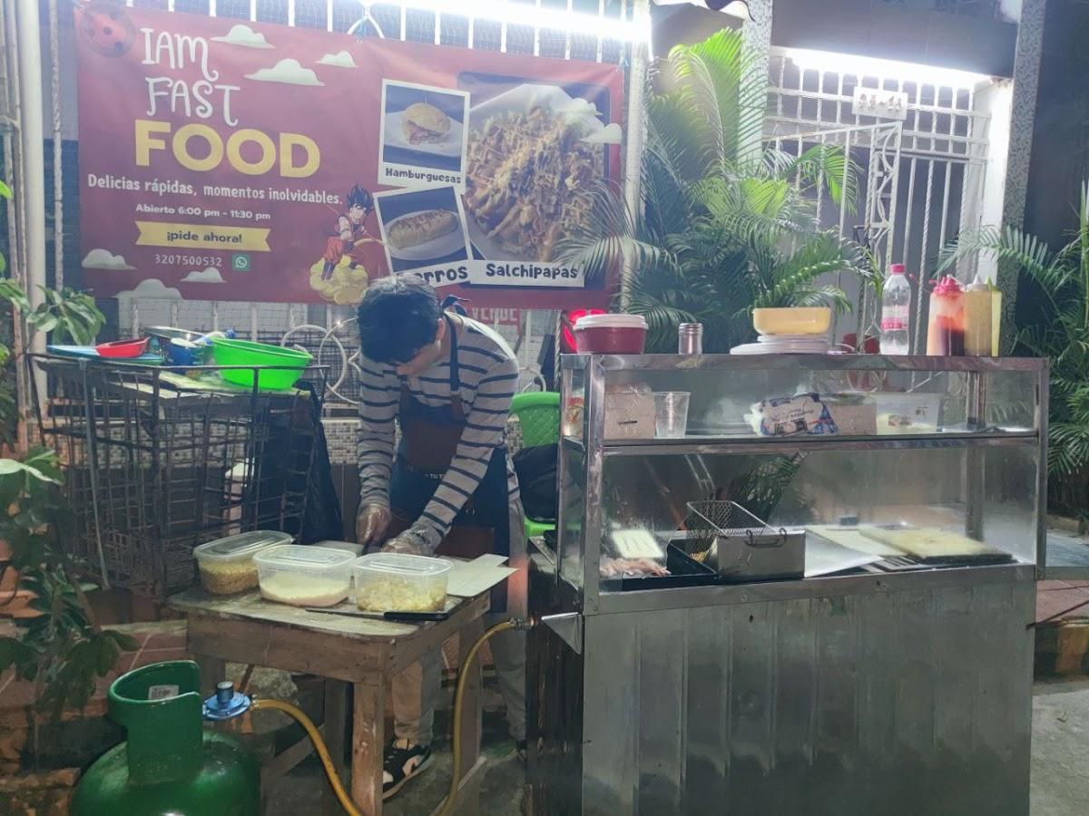 IAM FAST FOOD