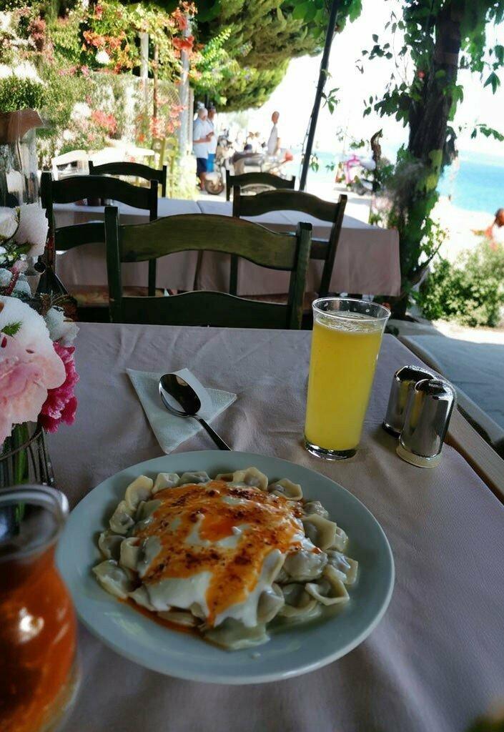 Uysal Cafe