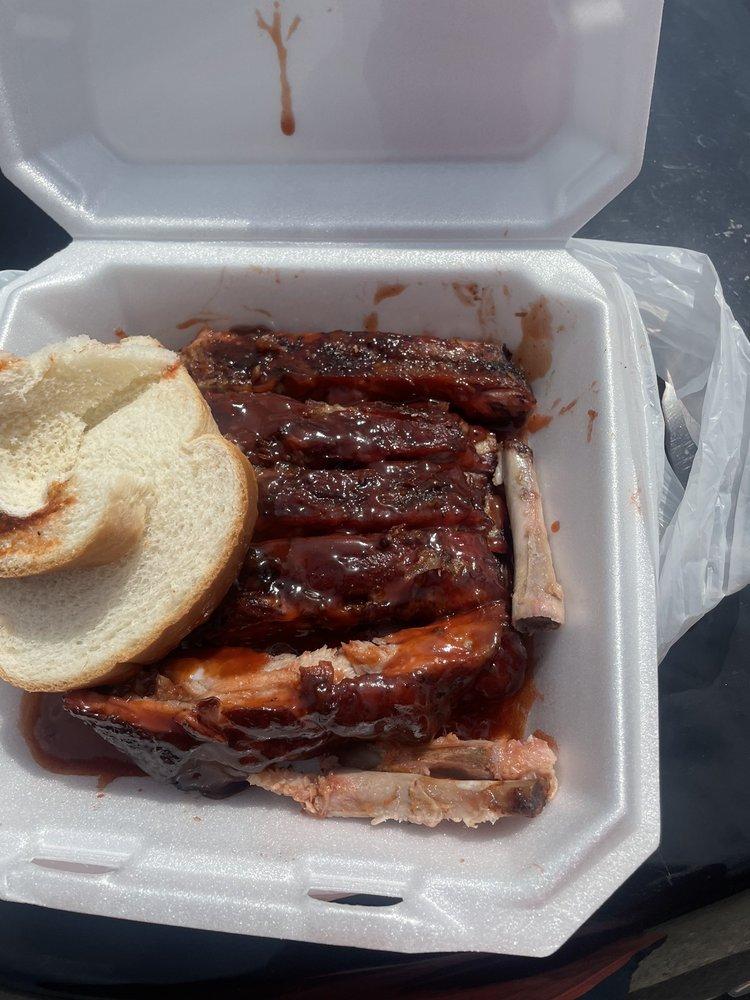 PT's BBQ