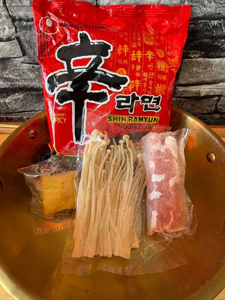 Version 2.0 ramyeon spot