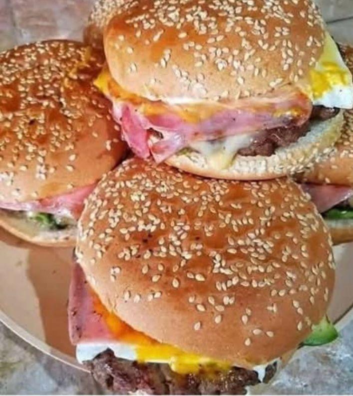 Antojitos Michoacanos La Monarca