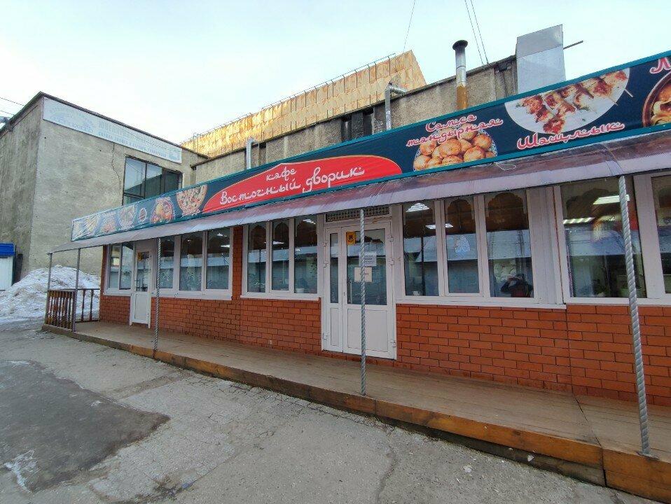 Восточный дворик