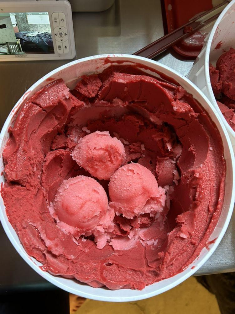 Black Dog Creamery