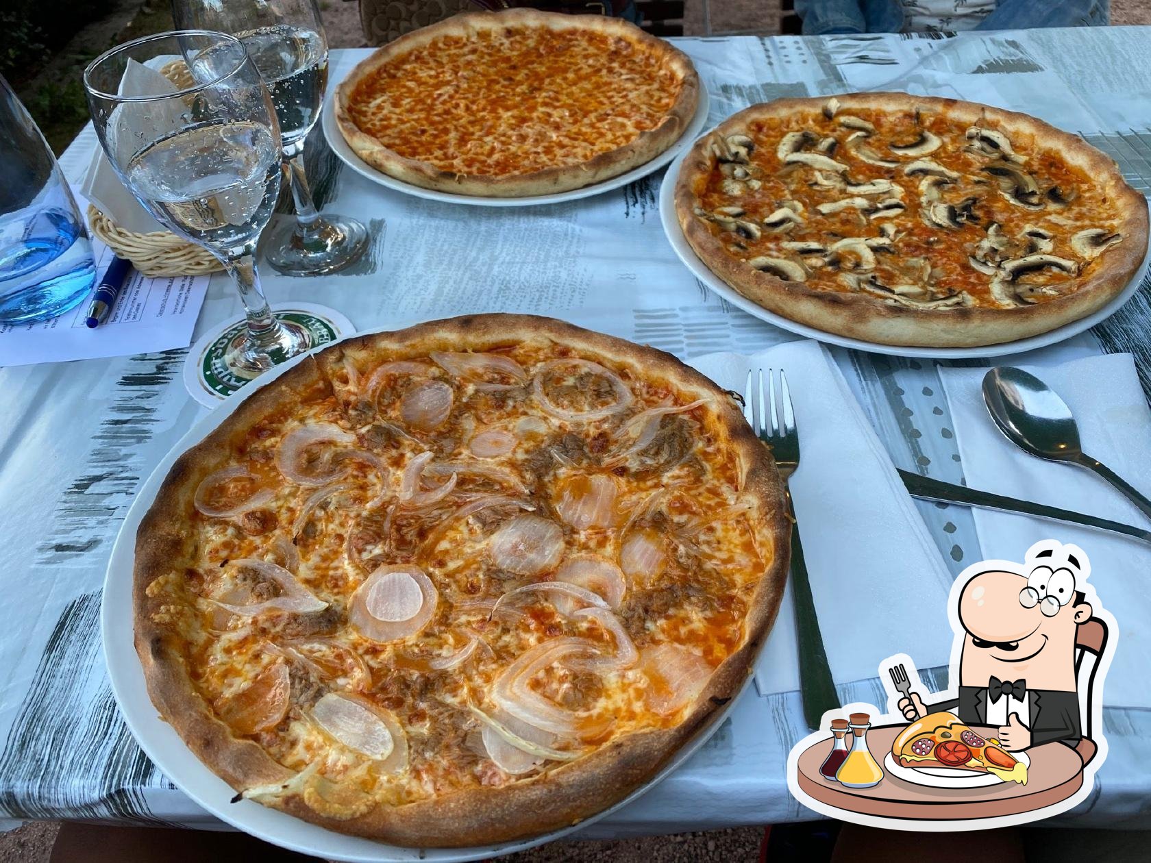 Фото с Foursquare