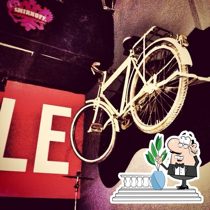 Фото с Foursquare
