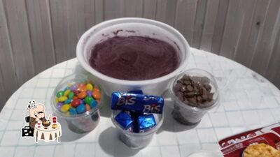 Comida em Lírio açaí