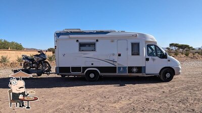 L'extérieur de Station SHELL