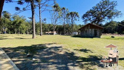 Veja imagens do exterior do Vale do Bituva