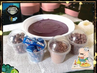 Comida em Lírio açaí