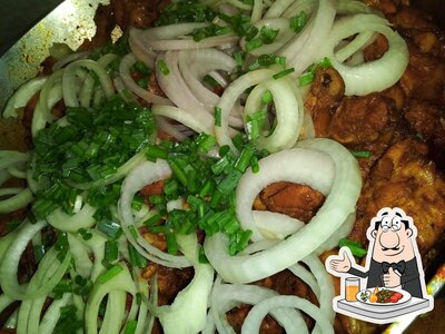 Comida em Restaurante O ESTRADEIRO