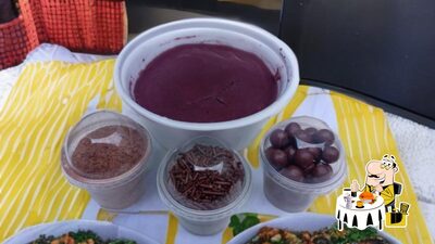 Comida em Lírio açaí
