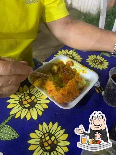 Platos en Acarajé Larymar