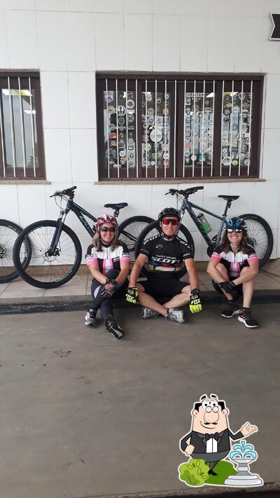 Você pode espairecer no na área externa do Restaurante Sabor Caseiro