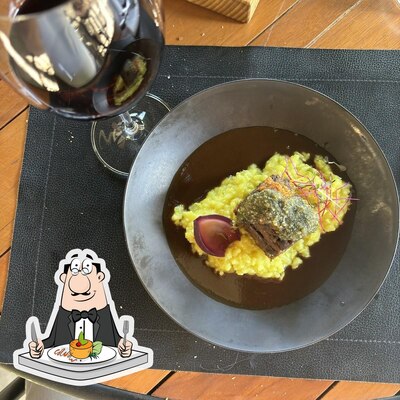 Platos en Vinícola Villa Santa Maria