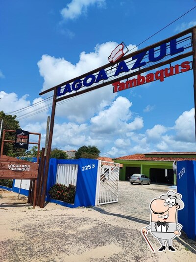 O exterior do Lagoa Azul Tambaquis