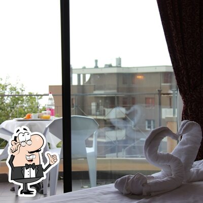 Gli interni di Caffè Contrada Pub