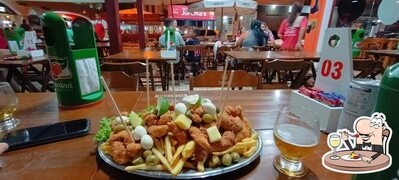 Platos en Arena Gourmet