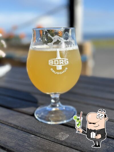 Simply Café sert une sélection de boissons