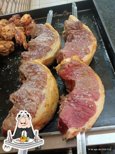 Comida em Restaurante Bezerrão