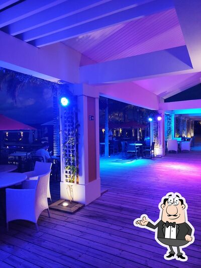 O interior do Clube Paraíso