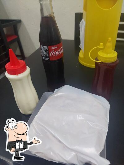 O interior do Komilao lanches