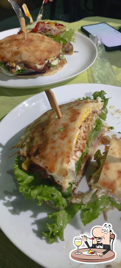 Platos en Lanches Explosão de Sabor