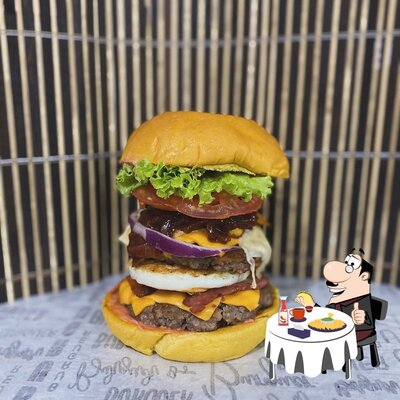 Experimente um dos hambúrgueres oferecidos no J.B.M.BURGER