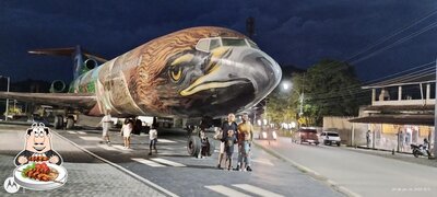 Comida em Restaurante Avellar