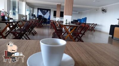 O interior do Restaurante e Hotel Gasparin