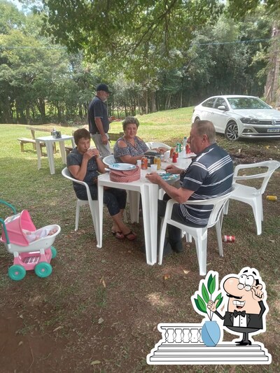 Você pode espairecer no exterior Pesque Pague Vô Ivo