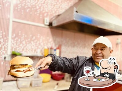 Comida em Edinho Lanches e Doces