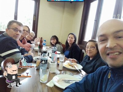 Veja imagens do interior do Restaurante Sabor Caseiro